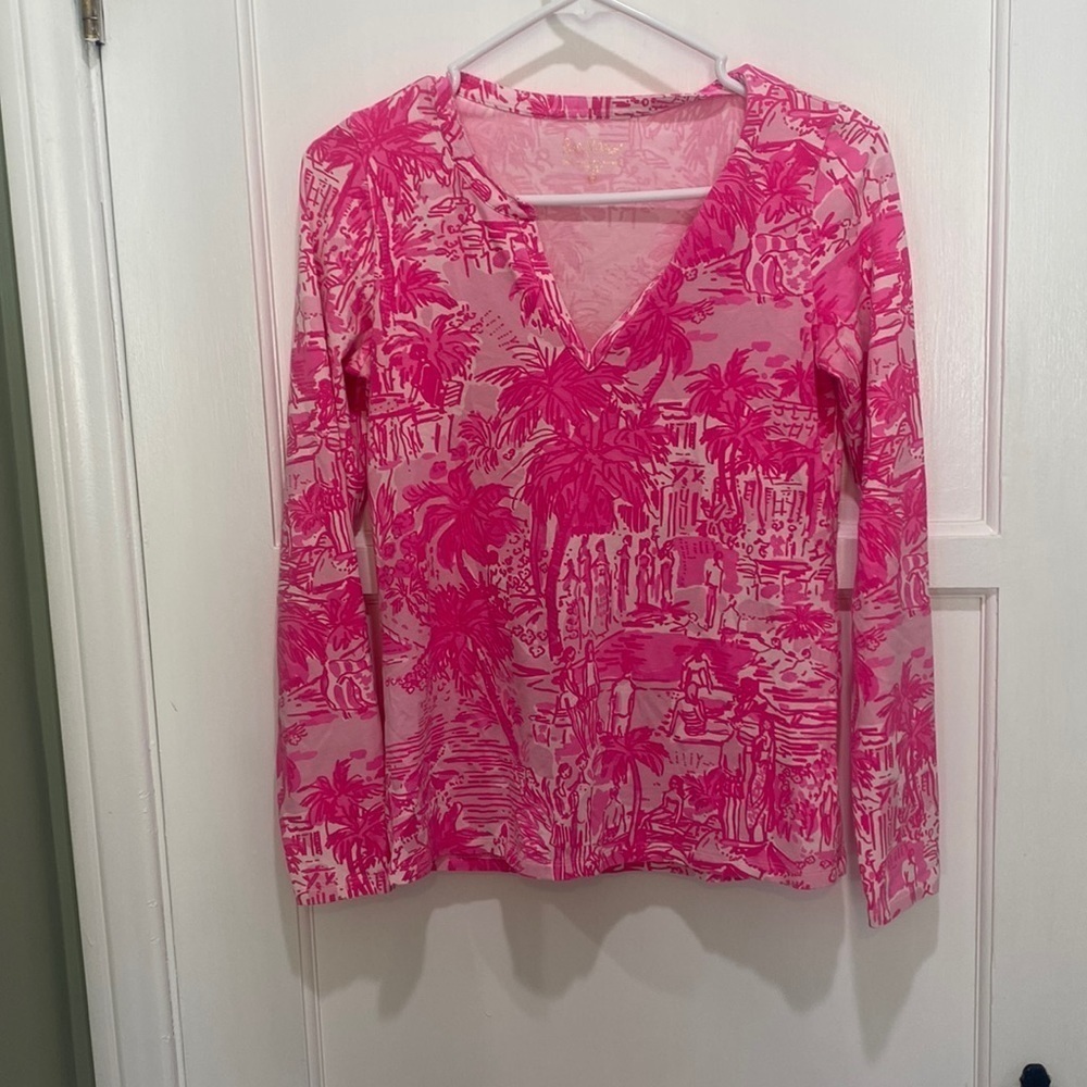 Lilly Pulitzer v neck long sleeve pink and white t x small